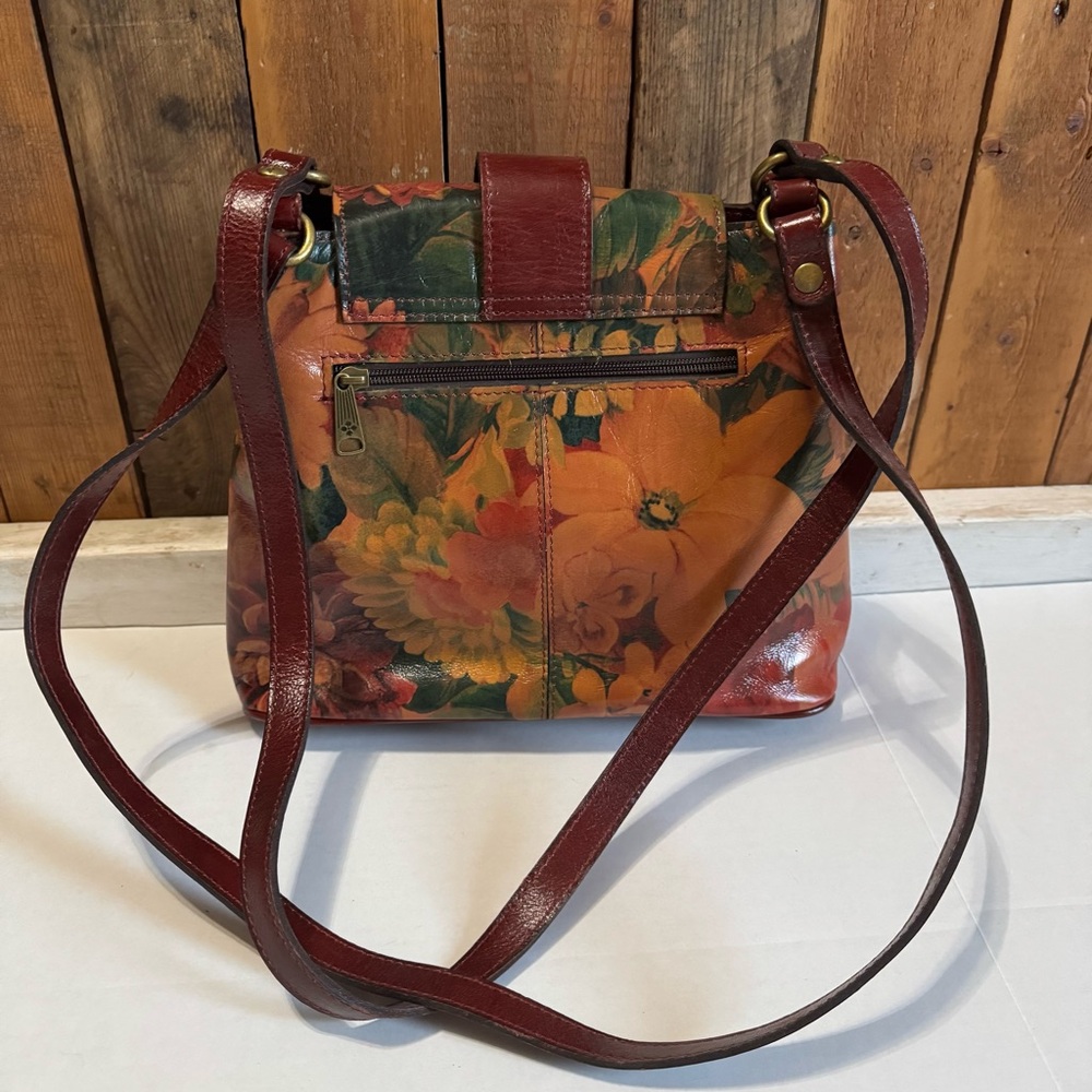 Floral Larone Patricia Nash Purse - Picture 9 of 15